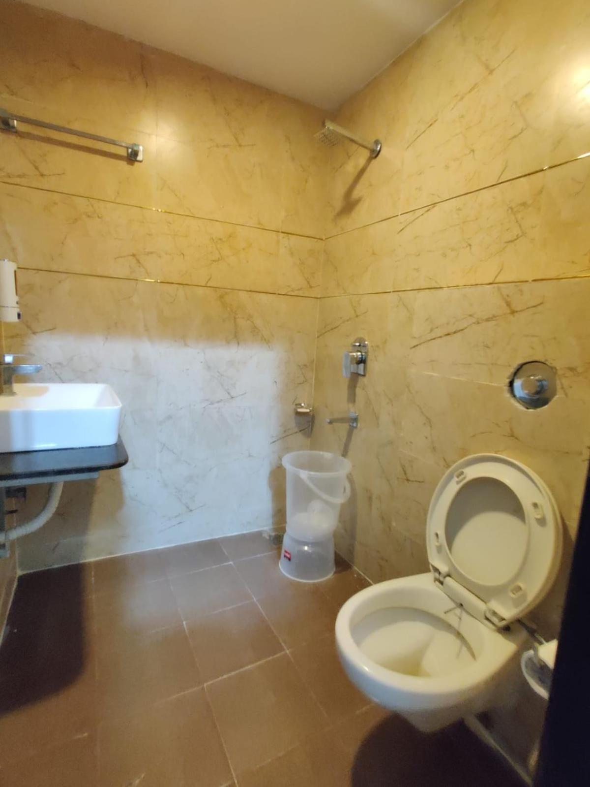 Hotel The Grandpark Amritsar Esterno foto