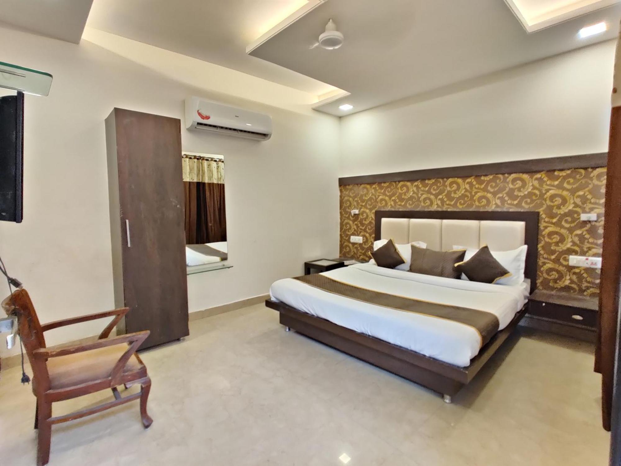 Hotel The Grandpark Amritsar Esterno foto